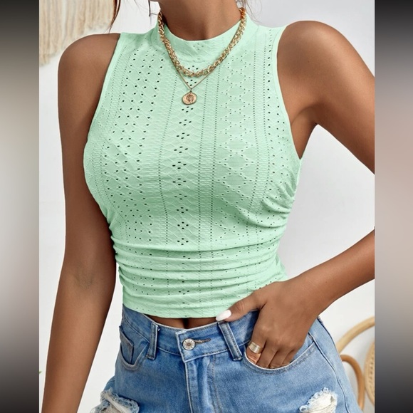 Boho light green fitted eyelet embroidered tank top - Picture 2 of 15